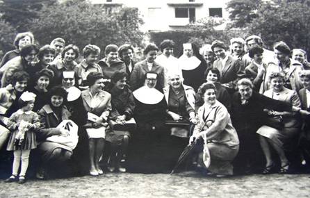 Spotkanie by�ych wychowanek�8 wrze�nia 1961 r.